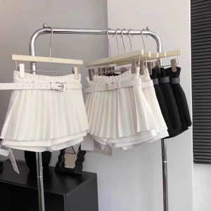 กระโปรงสั้นทรงเอเอวสูงสีขาว 2024 กระโปรงสั้นทรงกระโปรงรัดรูปสไตล์ใหม่สำหรับผู้หญิง กระโปรงสั้นทรงเอเข้ารูปสุดเทรนด์