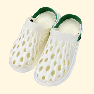 รองเท้าแตะพื้นนิ่มสำหรับผู้หญิงในช่วงฤดูร้อนปี 2025 รองเท้าแตะยางธรรมชาติแบบมีรูสำหรับใส่ลำลองและสบาย