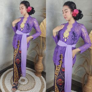 Kanaya Setelan Kebaya Bali Semifrance & Rok Moscreft Batik