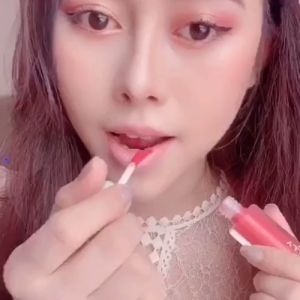 Son kem lì màu hồng Dolly super matte son kem lì không chì bền màu lâu trôi <Màu Hồng khói>