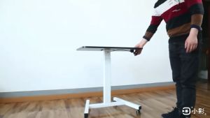Pneumatic Automatic Lifting Desk Home Use Standing Sofa Side Table Bedside Moving Lazy Person Office PC Desk Work Table