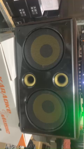 Micro Không Dây SHURE UR19S / UR20S SỰ KIỆN Sóng Xa 200M Hát Karaoke Siêu HayHút Âm Lọc Âm Tốt Hát Sáng Tiếng Chống Hú