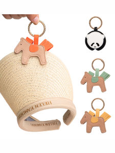 Clove Magnetic Leather Hat Clip Small Horse Panda Creative Silk Scarf Straw Hat Storage Clip Keychain Fashionable Pendant