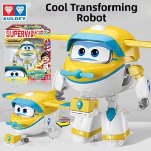 Auldey | Series 19 Cool Shadow Transformable Robot Toy