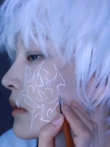 Pengiriman lokal）Produk Baru Rekomendasi Wig Fashion Pria Korea Rambut Pendek Lurus Granny GrayikjnTiba dalam tiga hari