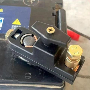 สวิทช์ขั้วตัดไฟ สวิตช์ป้องกันขั้วแบตเตอรี่  ตัวป้องกันสวิทช์ตัดด่วนแบตเตอรี่รถยนต์สวิทช์ 12โวลต์/24โวลต์แบตเตอรี่ตัดการเชื่อมต่อแบตเตอรี่รถยนต์