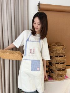 Pure Cotton Embroidered Apron Kitchen Home Use Summer Flower Shop Gardening Work Uniform Candlestick Butterfly Knot Design