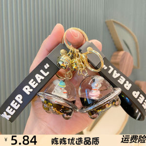Astronaut Floating Sand Acrylic Keychain Cute Creative Key Holder Liquid Filled Space Theme Key Clip Artistic Floating Design