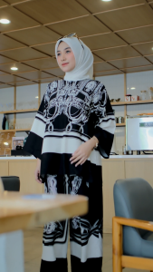 Kiara Set Cel Premium | Setelan Remaja Wanita Kekinian | One Set Daily Terbaru | Setelan Rayon Motif