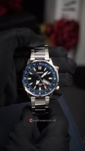 Jam Tangan Pria Casio MTD-130D-1A2 Rotating Compas Black Dial Silver Stainless Steel Band