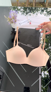 รหัส NBU24003 เสื้อชั้นใน Seamless Fit รุ่น Pretty Perfect ไม่มีโครง ไม่ดันทรง ฟองน้ำบาง SBXU