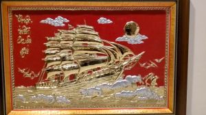 Tranh đồng vàng -Thuận Buồm Xuôi Gió