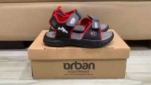 Sandal Kids URBAN FOOTPRINT Quai Dán SD2402 cho bé trai màu Đen đỏ 100% chính hãng bảo hành 03 tháng đối với lỗi nhà sản xuất