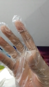 Sarung Tangan Plastik Aquaglove Box isi 100 - Sarung Tangan Plastik Aquaglove Bening Serbaguna