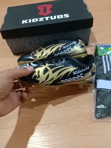 KIDZTUBS Paket Komplit Sepatu Bola Anak Usia 6-10 Tahun