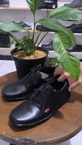 Sepatu Pantofel Pria Tali Kulit Asli - TL 04