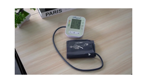 FAST SHIPPING TaffOmicron Tensimeter Digital Alat Pengukur Tekanan Darah Otomatis Bahasa Indonesia