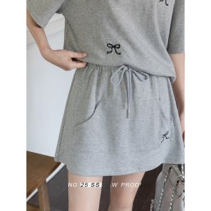 High Waist Grey Drawstring Elastic Waist Pocket Half Skirt Womens 2025 Summer New Simple Midi Skirt Fashionable Versatile