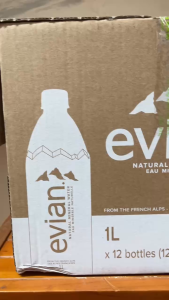 Thùng 12 chai nước khoáng thiên nhiên Evian 1L (1L x 12)