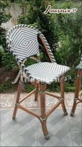 Anusarin เก้าอี้บาร์หวายโครงสร้างหวายแท้ สานหวายสังเคราะห์ลายขาวเขียวลายเพชรมาคีส์ Rattan Bar Chair woven with PE Rattan in Marquise Pattern in White & Green