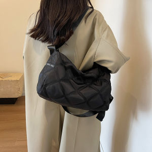 Casual Canvas Crossbody Bag Womens Large Capacity Toast Pillow Bag Travel Lightweight Nylon Cloth Leisure Wide Strap Handbag