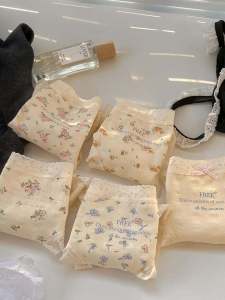 Pure Cotton Antibacterial Floral Underwear for Girls: A Guide to Comfort & Style