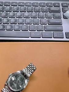 Kem Đánh Bóng Sửa Chữa Vết Xước Kính Đồng Hồ Và Điện Thoại Chuyên Nghiệp - Loại Bỏ Các Vết Xước Nhỏ Trên Mặt Kính Đồng Hồ Và Màn Hình Đồng Hồ Thông Minh