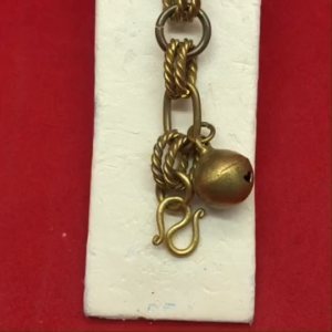 สร้อยข้อมือทองเหลืองลายโซ่ห้อยกระพรวน ความยาว 7 นิ้ว ใส่ในชีวิตประจำวันได้