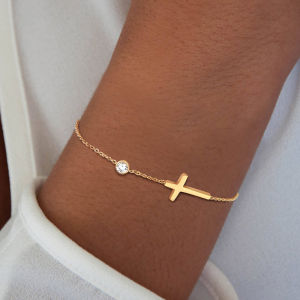 Huitan Simple Single Chain Bracelet for Women Fancy Cross Charm with Shiny CZ Fashion Versatile Female Hand Jewelry Wholesale