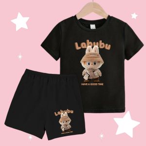Setelan anak labubu syal kaos + celana pendek fashion anak perempuan laki-laki