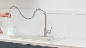 SUS304 Flexible Pull-out Kitchen Faucet with 360 ° Free Rotation Stainless steel Sink Faucet