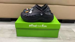 Giày sục crocs chuẩn xịn chống hôi chân nhựa tế bào êm mềm siêu bền đi mưa lội nước đi biển Crocs Baya platfrom đế cao 5cm màu đen