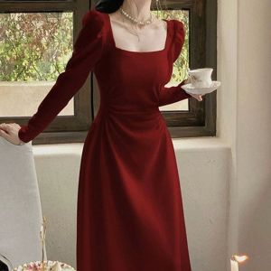 IELGY Red square neck slim fit dress versatile dress for womens temperament