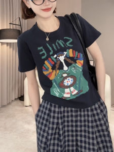 เสื้อยืดแขนสั้นผ้าฝ้ายพิมพ์ลายแฟชั่นสำหรับเด็กผู้หญิง ฤดูร้อน 2025 ทรงหลวม ระบายอากาศได้ดี ลดอายุ ทรงไหล่ เสื้อผ้าทำงาน