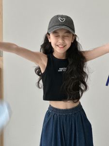 สไตล์ลําลองหญิงเสื้อกล้ามแขนกุดมาใหม่ล่าสุดฤดูร้อน 2024 สีทึบเสื้อยืดยาวสั้นเสื้อฐานสําหรับเด็ก