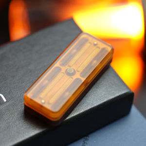 Rebound Pei Mechanical Coin Ratchet EDC Paragraph Push Card Pop Coin Decompression Artifact Decompression Fingertip Toy Amber