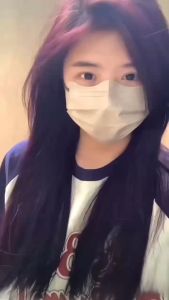 Thuốc nhuộm tóc Nâu Tím không tẩy tặng kèm oxy trợ dưỡng và bao tay