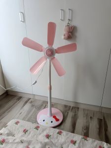 Kitty Cat KT Floor Fan Cartoon Home Small Vertical Fan Soft Leaf Student Dormitory Silent Desktop Bedside Plastic Cooling