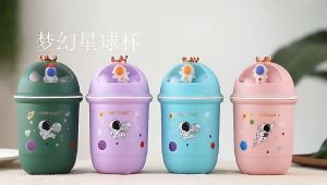 Botol Minum Kaca Anak Food Grade Minimalis 350ml Motif Astronot Crown Venrz Wakakids