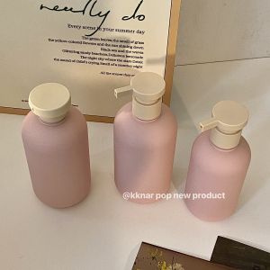 Exquisite Travel ~ Travel Packing Silicone Bottle Portable Squeeze Shower Gel Shampoo Wash Small Samples Set Ins