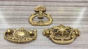 Núm Tay quai N89N90N97B đồng nguyên chất tay quai lắp tủ quần áo tủ trang trí kệ tivi vô cùng đẹp sang và chất