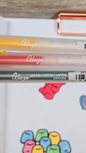 Bút gel mực nổi 3D mầu. Glaze pen Sakura XPGB