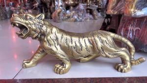 Tượng Hổ Đứng Thét Sơn Hà Bằng Đồng Nguyên Chất Dài 47cm Nặng 48kg - Quà Tặng Phong Thủy Cho Sếp Tuổi Dần