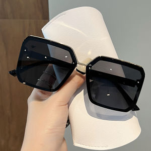New 2025 Womens UV Protection Sunglasses Fashionable Slimming Large Face Polarized Driving Glasses Holiday Sun Shades