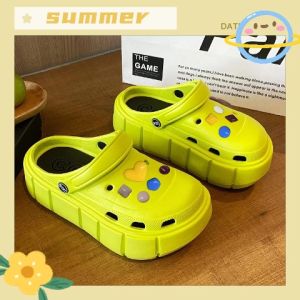 QXshop New Collection 🔆 รองเท้าเเฟชั่น2023 รองเท้าเเตะเเบบสวมหัวโต  ดีไซน์เท่มีระดับ ส้นหนาดูดีมากๆ มีกันลื่นให้ด้วยนะครับ สีเรียบง่ายใส่สบายมา