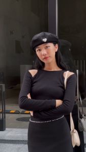 Áo croptop tay dài xẻ vai hai bên cotton nữ tính gợi cảm