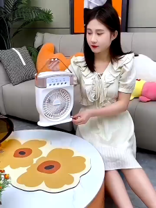 3 IN 1 พัดลมไอเย็น พัดลมไอน้ํา สเปรย์พัดลม เครื่องทําความชื้น USBไฟ LED 7 สี Cold Fan พัดลมแอร์เย็น พกพาสะดวก 600ML