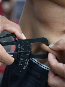 ที่หนีบไขมันแบบมืออาชีพ สำหรับติดตามการลดน้ำหนักและสร้างกล้ามเนื้อ ใช้งานง่าย อ่านผลได้ทันที - ราคาคุ้มค่า รับประกันสินค้าแท้ ส่งฟรี