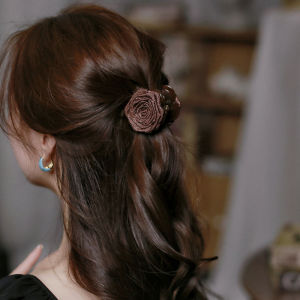 French Style Half Updo Hair Clip Womens Small Size Rose Flower Hair Accessory for Thin Hair New 2024 Elegant Design