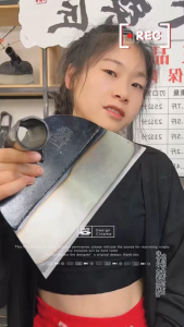 🏆ใช้ 30 ปีก็ไม่พัง ! 🏆จอบแมงกานีส จอบขุดดิน จอบ คมเป็นพิเศษ แข็งแรงและทนทาน คราด จอบดายหญ้า คราดเหล็ก จอบถากหญ้า จอบเล็ก จอบพรวนดิน จอบอเนกประสงค์ ผลิตจากวัสดุที่มีความแข็งสูง หัวไม่หลุด ขอบหนา คม แถมไม้ติดมาด้วย